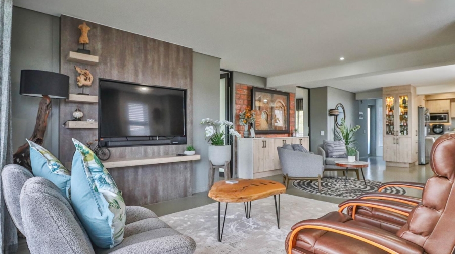 2 Bedroom Property for Sale in Island View Western Cape